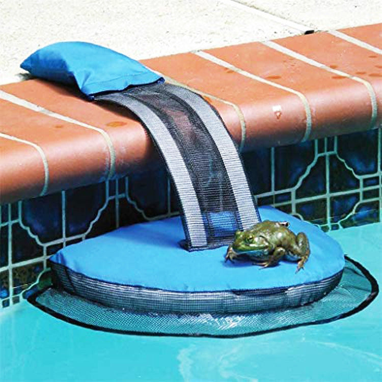 Acheter Swimming Pool Small Animal Rescue sur AOMshop - Échelle d'évasion pour les petits animaux