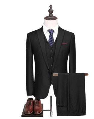 "Acheter des costumes pour homme en ligne - Les dernières nouveautés chez AOMshop"