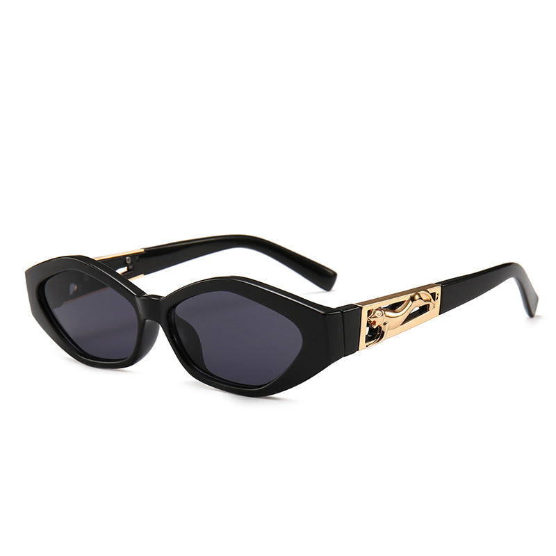 Acheter les Angular Cat-eye Sunglasses avec les temples en forme de jumping cheetah - AOMshop Black