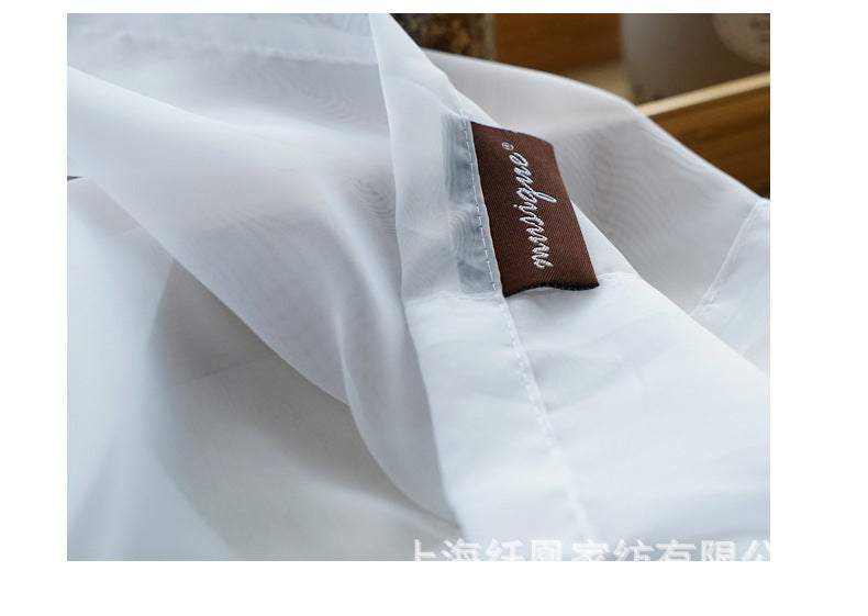 Achetez des écrans de fenêtre en coton et lin de qualité sur AOMshop