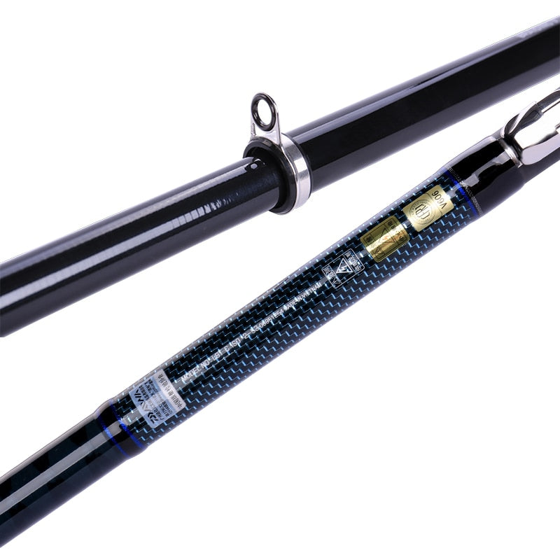 Achetez la canne à pêche Daiwa Liberty Club ISO Rock en carbone chez AOMshop