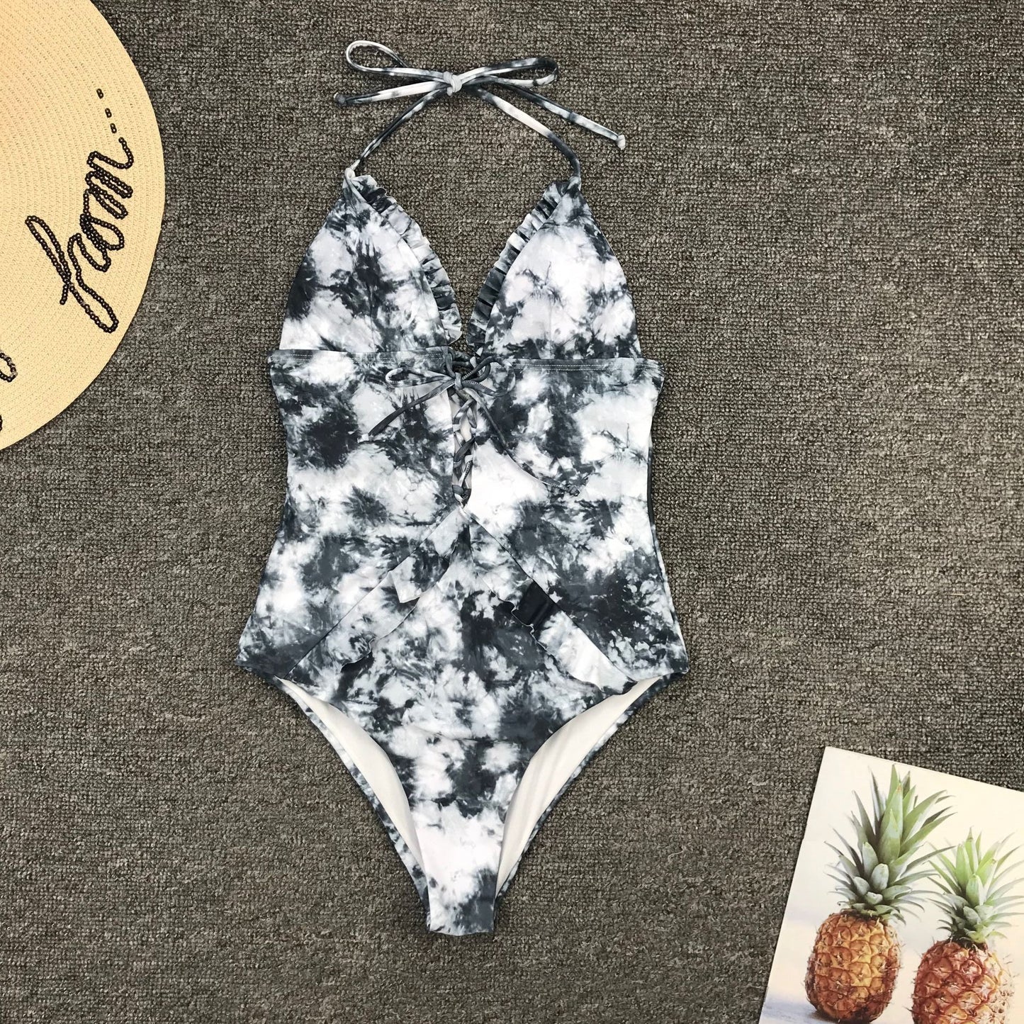 "Achetez le Maillot de Bain Une Pièce pour Femmes chez AOMshop"