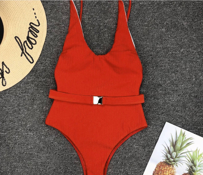 Achetez le maillot de bain une pièce pour femmes sur AOMshop