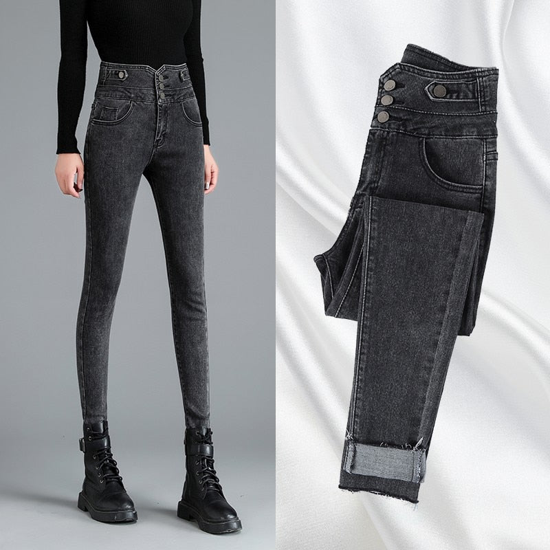 "Achetez les jeans taille haute pour femme - chez AOMshop"