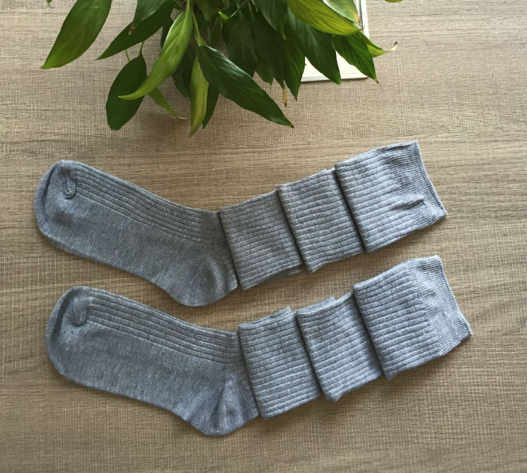 Achetez les meilleurs chaussettes longues en coton pour femme | AOMshop