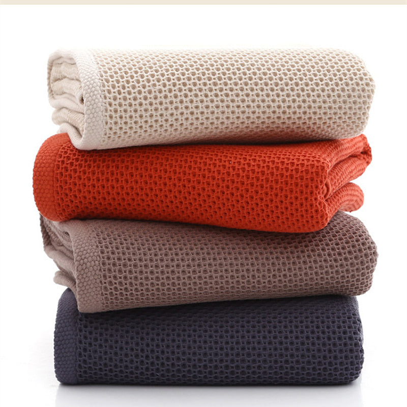 Achetez nos serviettes de visage en nid d'abeille 100% coton - AOMshop