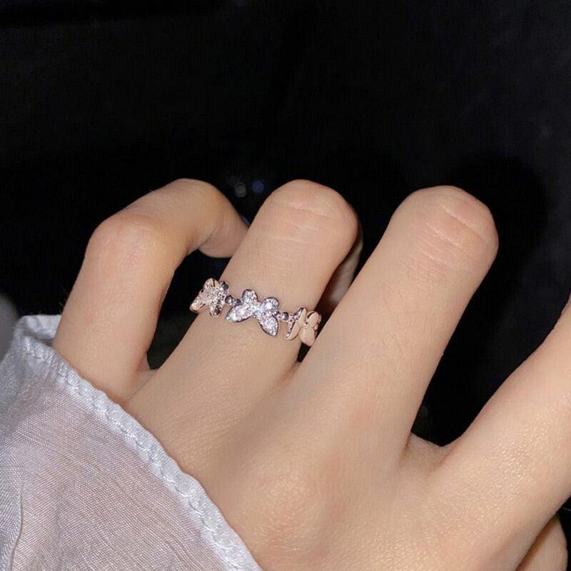 "Anneau Simple & Élégant avec Strass pour une touche de mode" RI21Y0150