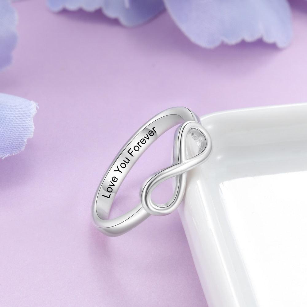 Bague Infinity Love Knot pour Femme Personnalisée