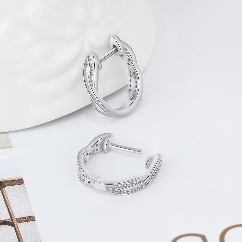 Boucles d'oreilles classiques pour femmes