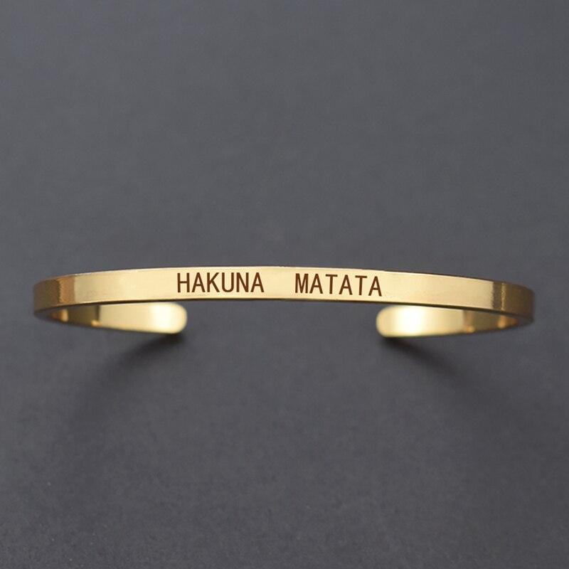 "Bracelet inspirant avec citation positive"