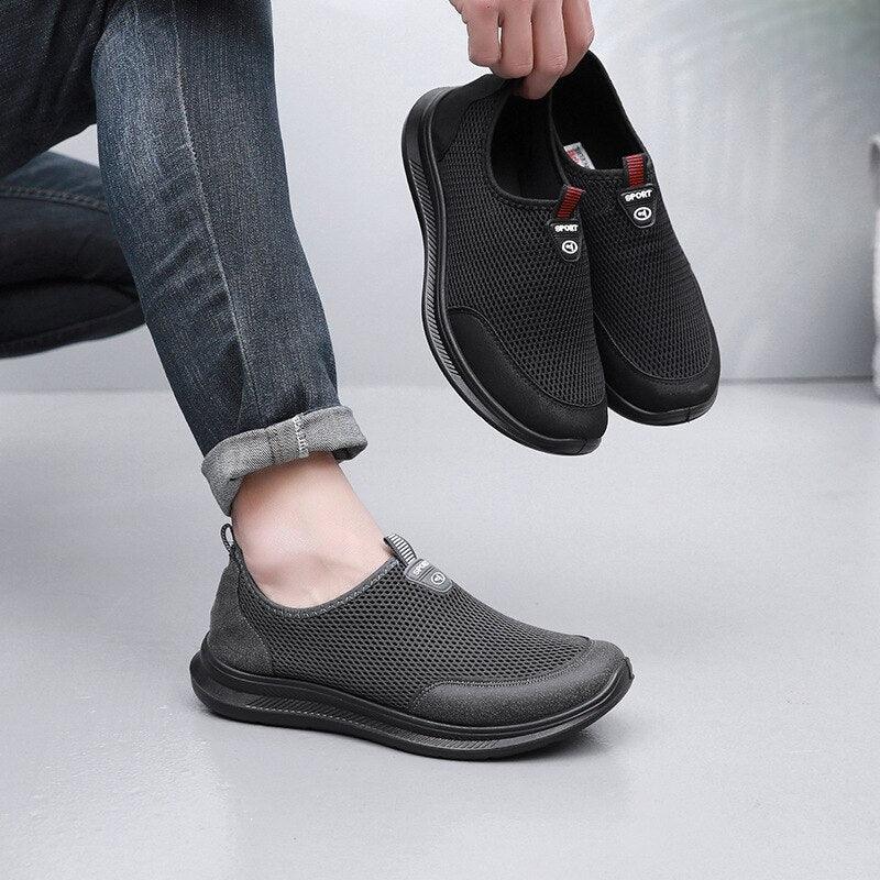 "Chaussures d'été pour hommes : Slip-on, respirantes et confortables"