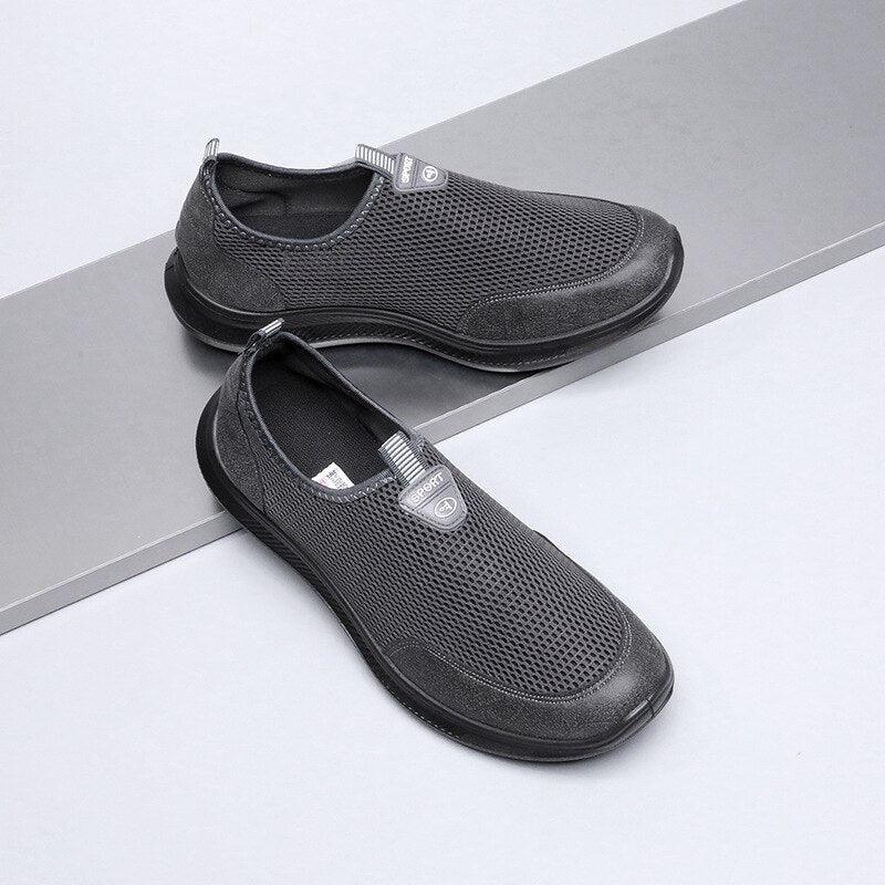 "Chaussures d'été pour hommes : Slip-on, respirantes et confortables" Grey China