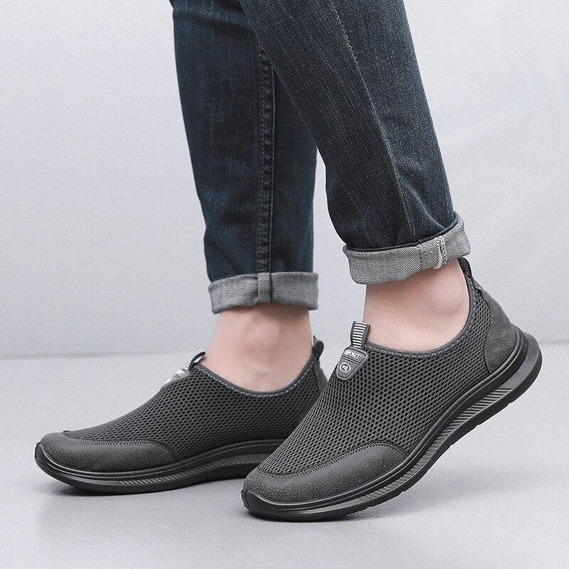 "Chaussures d'été pour hommes : Slip-on, respirantes et confortables"