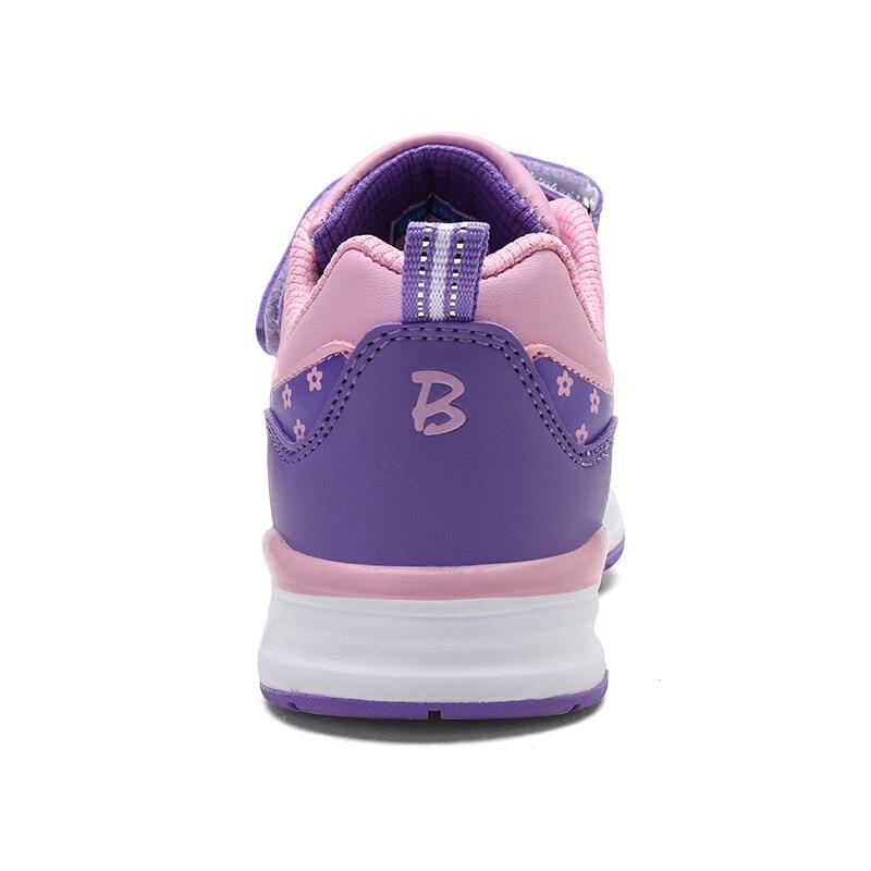 Chaussures de sport pour enfants : imperméables, respirantes et antidérapantes