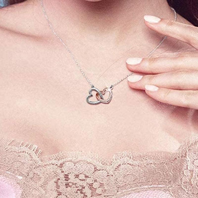 Collier en chaîne creuse en forme de cœur double pour mère et fille