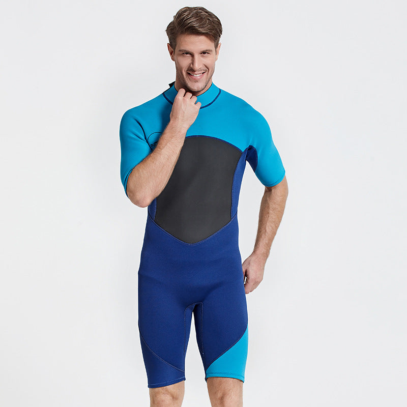 "Combinaison de surf pour une protection optimale - AOMshop"
