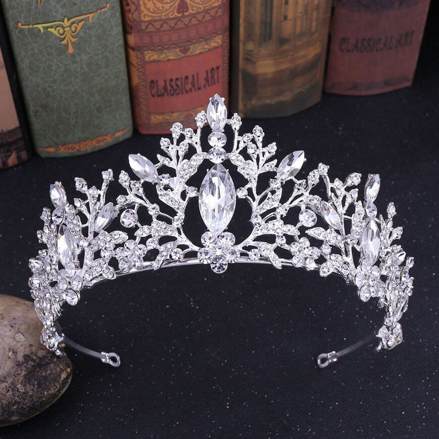 Couronne de mariage en argent avec strass de luxe en forme de cœur Silver White