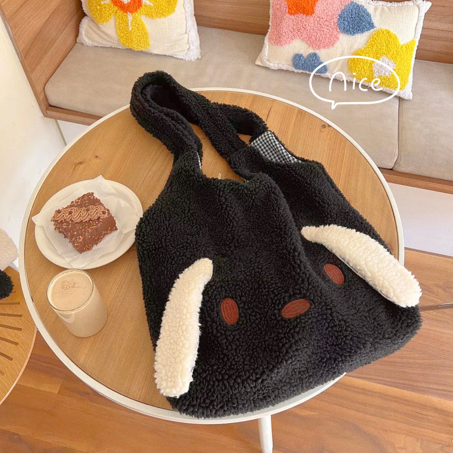 Grand sac d'oreille en molleton d'agneau à une épaule pour chien mignon | Achetez sur AOMshop