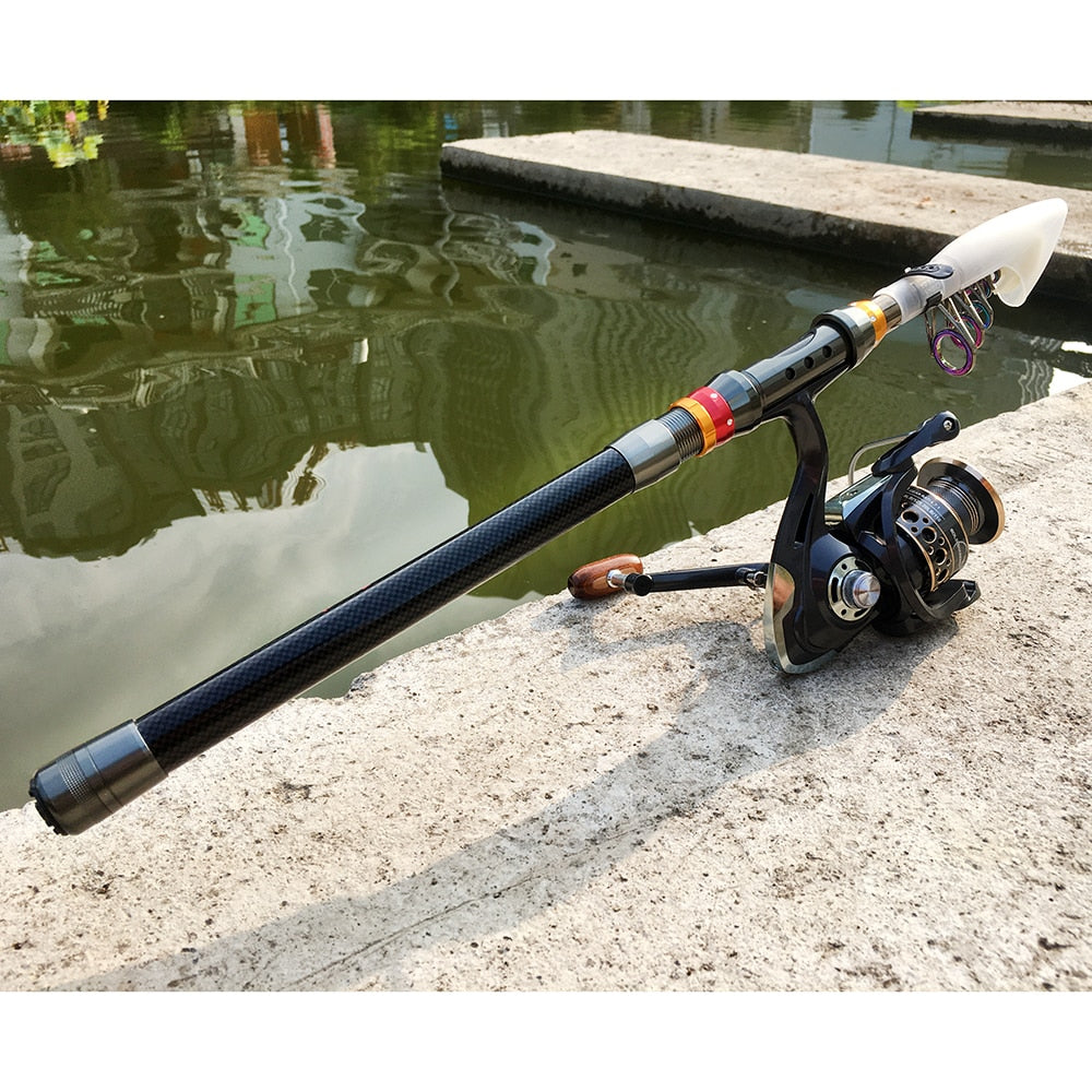 Ensemble canne à pêche télescopique 1.8-3.6M avec moulinet de pêche spinning pour la pêche de la carpe