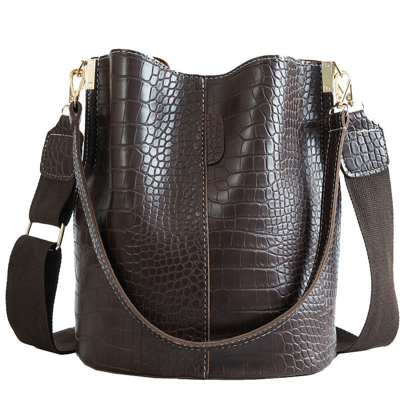 "Handbag, Shoulder Bag et Bucket Bag - Les modèles les plus tendance | AOMshop"