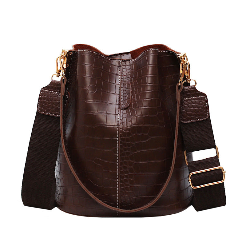 "Handbag, Shoulder Bag et Bucket Bag - Les modèles les plus tendance | AOMshop"