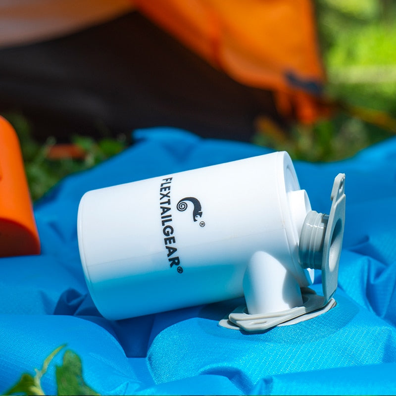 FLEXTAILGEAR Air Pump TINY Portable pour Matelas de Camping et Bouées gonflables | AOMshop