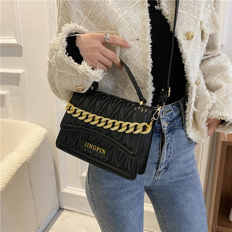 Achetez le sac à bandoulière Ins Niche Senior Women's New Chain sur AOMshop