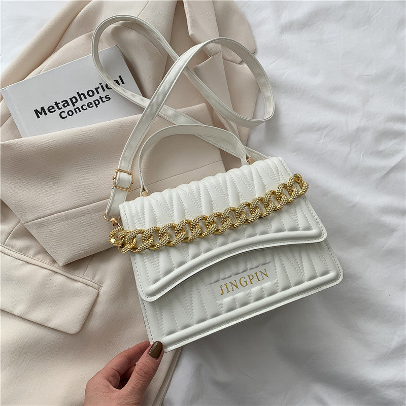 Achetez le sac à bandoulière Ins Niche Senior Women's New Chain sur AOMshop White