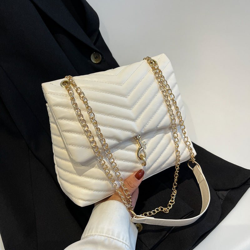 "Sac messager en bandoulière brodé à motif losange AOMshop - loisirs et mode"