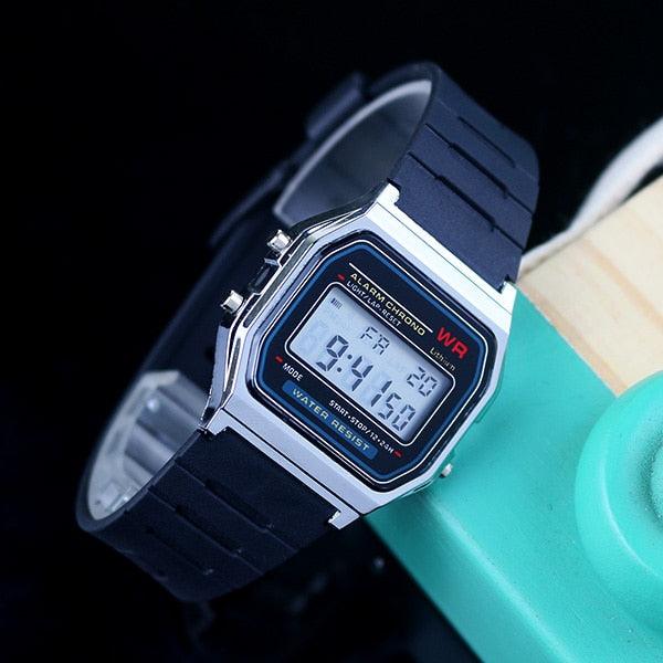 Montre numérique rétro homme/femme dorée affichage électronique Rubber Silver