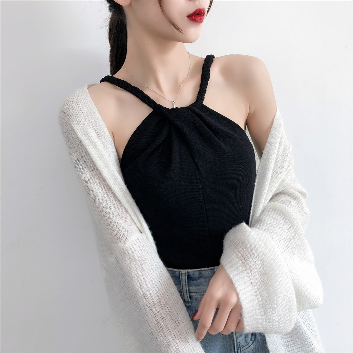 "Nouveau Sexy Outer Wear - Camisole Tricotée à Épaules Dénudées | AOMshop"