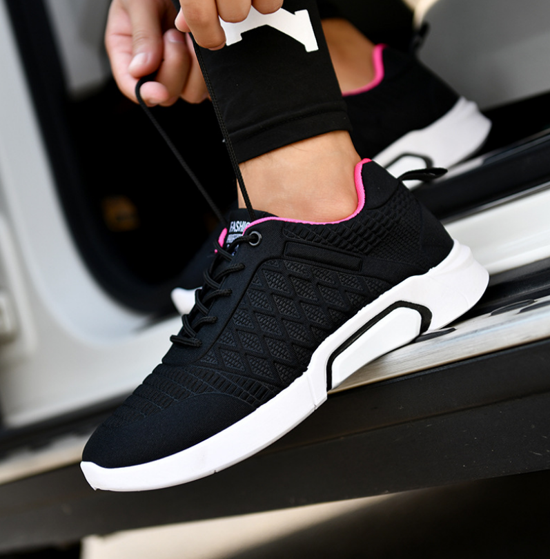 Nouvelles chaussures de sport pour le printemps - AOMshop