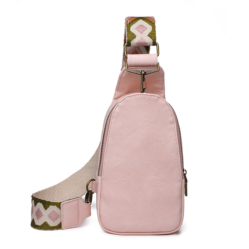 Achetez le sac en bandoulière PU Leather Chest Bag Bohemian Niche Messenger sur AOMshop