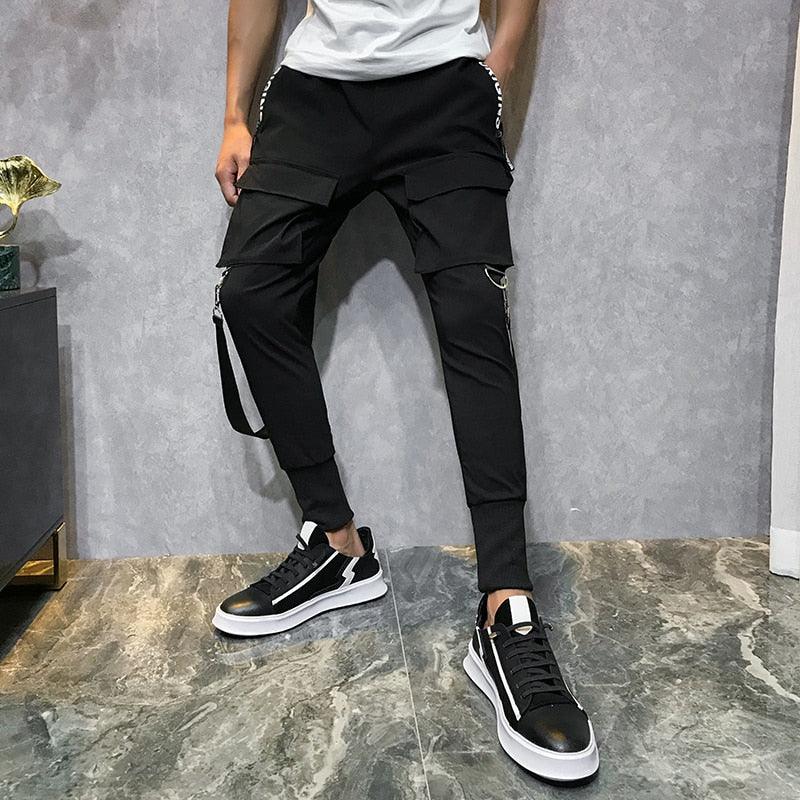 Pantalon streetwear pour homme : style punk et hip hop