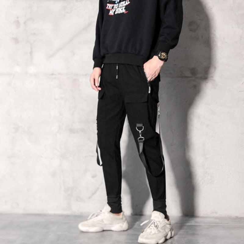 Pantalon streetwear pour homme : style punk et hip hop