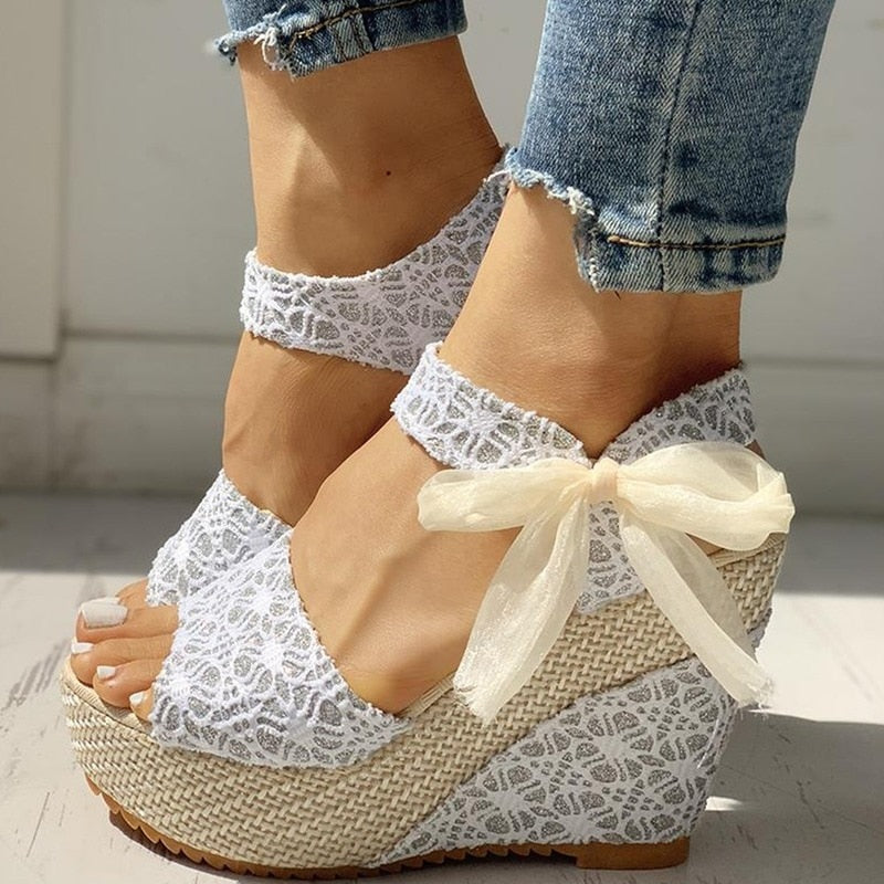 Sandales à talons compensés et dentelle pour femmes - AOMshop
