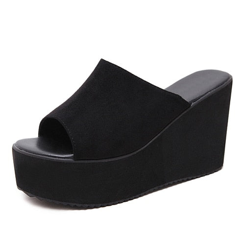 Sandales compensées pour femmes Gdgydh - AOMshop black suede