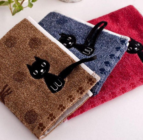 "Serviette en coton avec crochet et motif de chat sur AOMshop" Three colors 3pcs