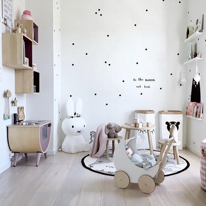 Stickers Muraux pour Chambre d'Enfant - Décoration Murale à Pois Noirs