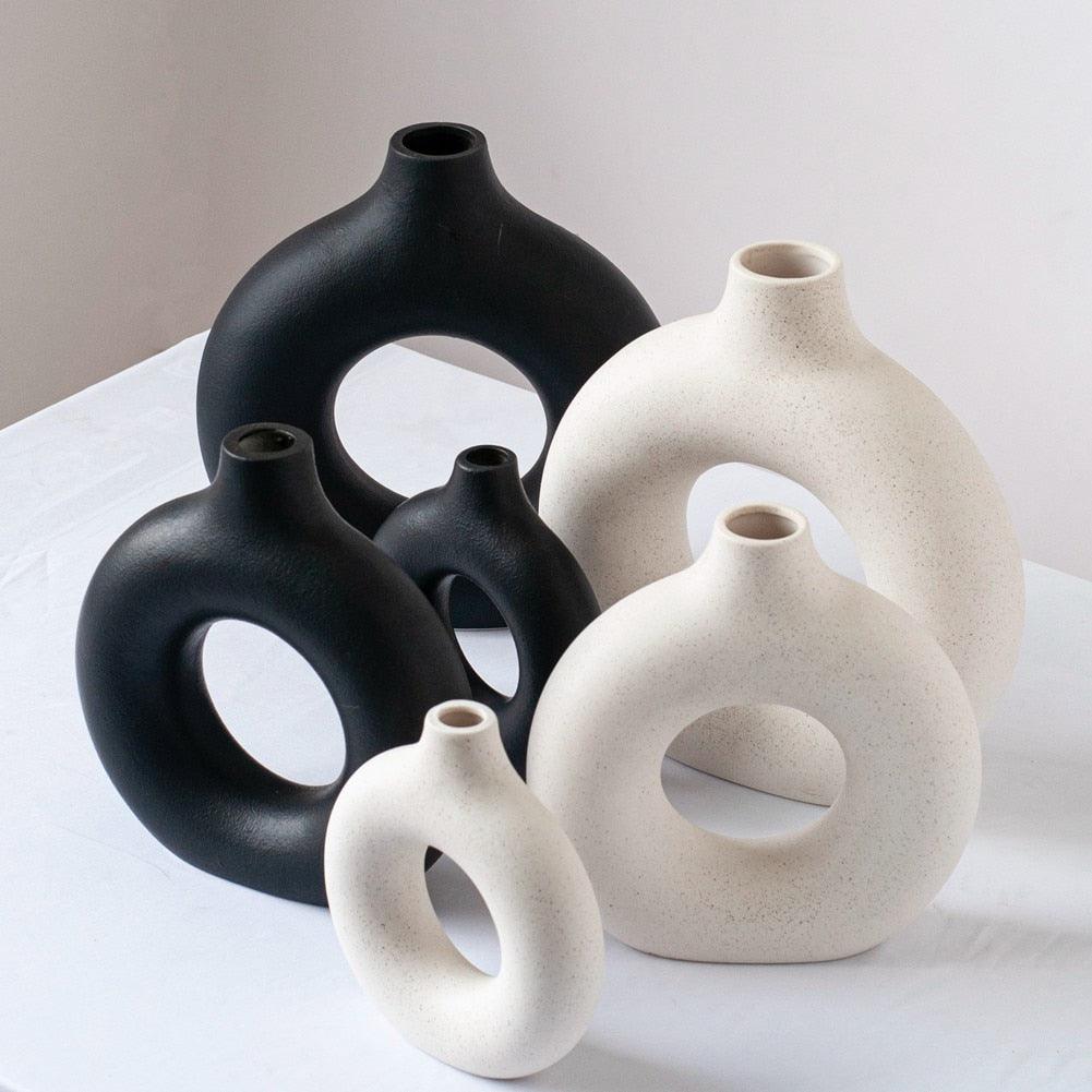 Vase en céramique creux carré et circulaire Vilead