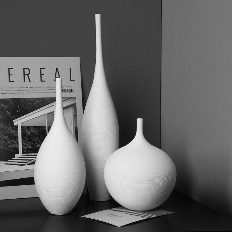 "Vases Artisanaux de Style Nordique : Décoration Haut de Gamme pour Maison et Restaurant"