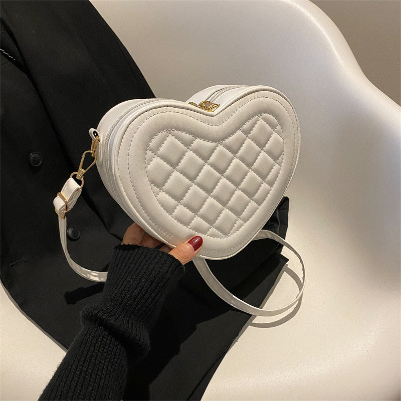 Achetez Maintenant le Sac à Bandoulière Femme Forme d'Amour avec Rhombus et Couleur Unie | AOMshop