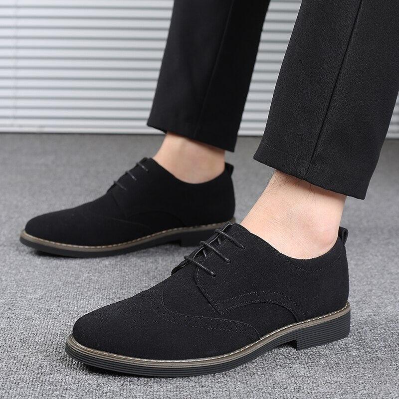 chaussures en daim pour hommes