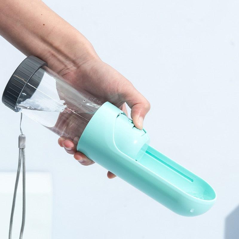 distributeur d'eau potable convient aux grands chiens