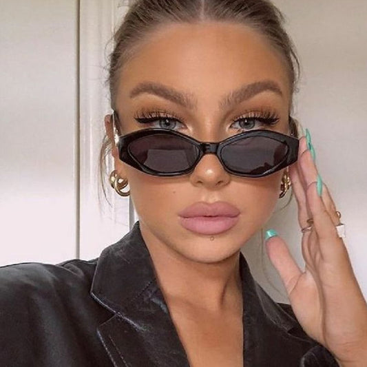 Acheter les Angular Cat-eye Sunglasses avec les temples en forme de jumping cheetah - AOMshop