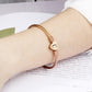 Bracelet Coeur en Acier Inoxydable avec Lettre en Charme - Couleur Or Rose