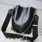 "Handbag, Shoulder Bag et Bucket Bag - Les modèles les plus tendance | AOMshop"