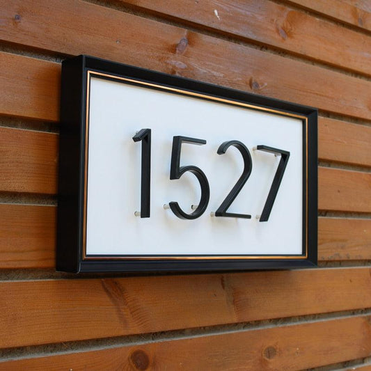Lettres modernes pour porte d'entrée extérieure