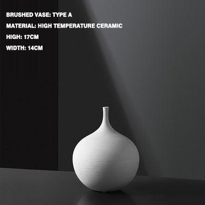 "Vases Artisanaux de Style Nordique : Décoration Haut de Gamme pour Maison et Restaurant" A